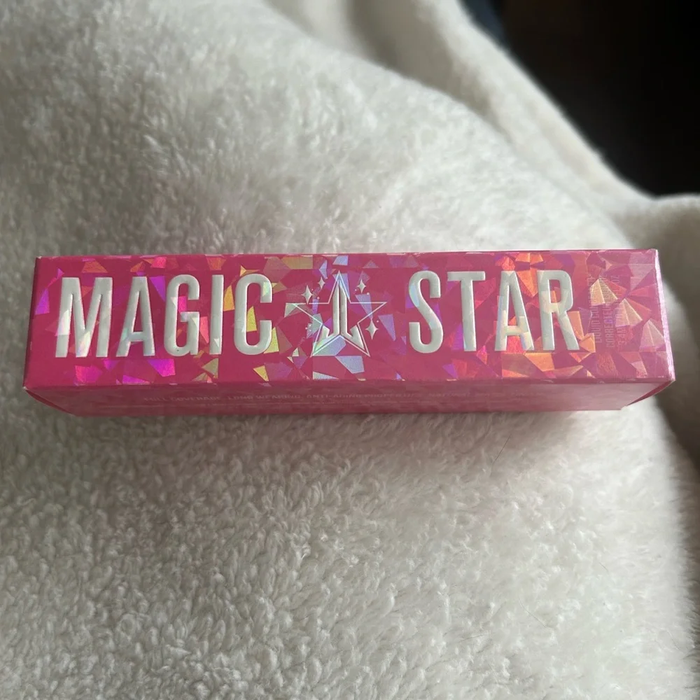 Yellow Concealer Magic Star by Jeffree Star - New in Box